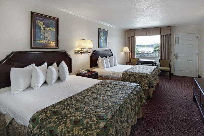 Best Western Garden Inn San Antonio Ngoại thất bức ảnh